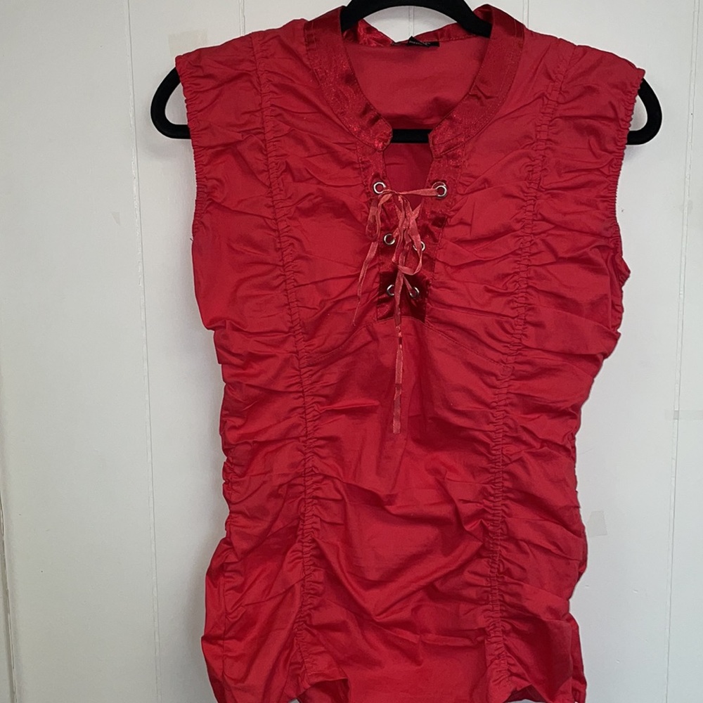3 Voice Tops - Picture 3 of 7